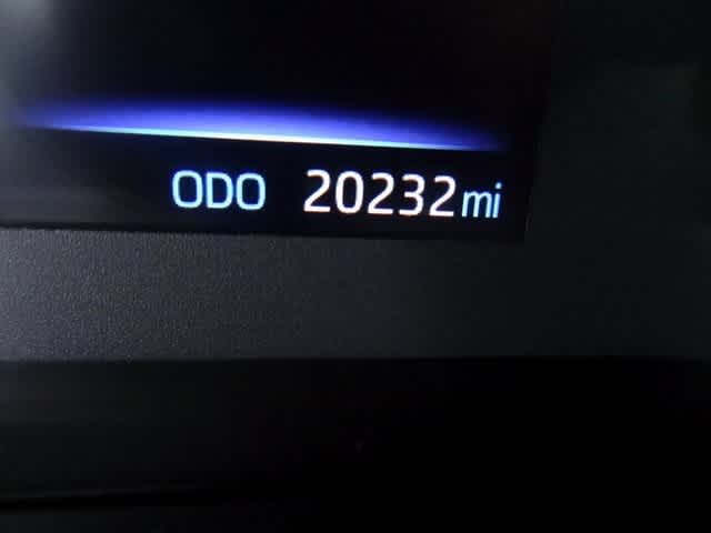 Thumbnail: 2025 Toyota Corolla Cross - 8