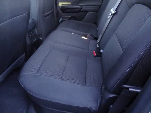 Thumbnail: 2024 Chevrolet Colorado - 15