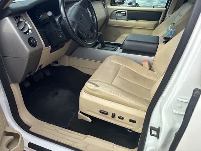 Thumbnail: 2016 Ford Expedition - 5