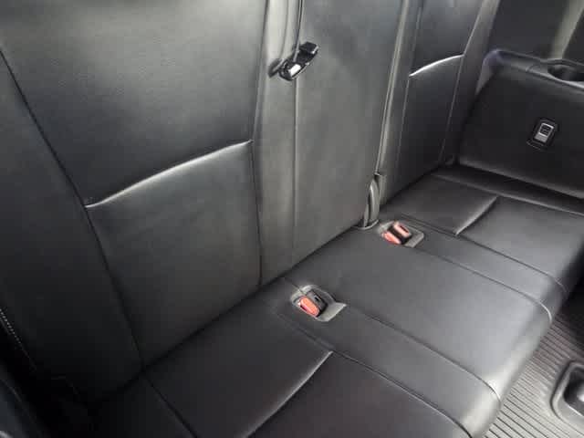 Thumbnail: 2022 Toyota Highlander - 13