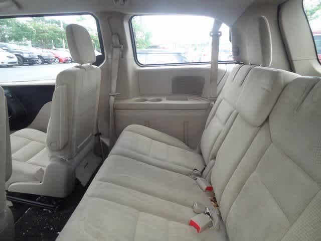 2016 Dodge Grand Caravan SXT 10