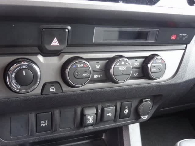 Thumbnail: 2021 Toyota Tacoma - 13