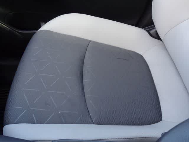 Thumbnail: 2025 Toyota RAV4 - 17