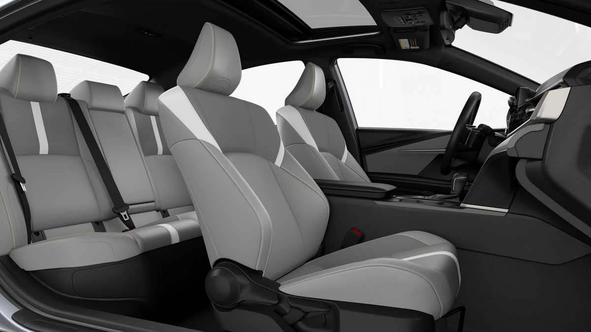 Thumbnail: 2025 Toyota Camry - 20