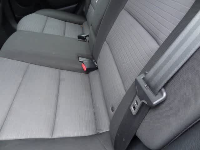 Thumbnail: 2015 Kia Forte - 8