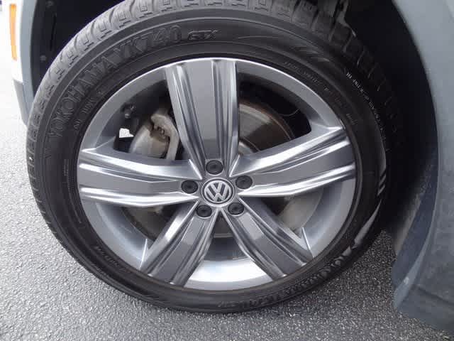Thumbnail: 2020 Volkswagen Tiguan - 22