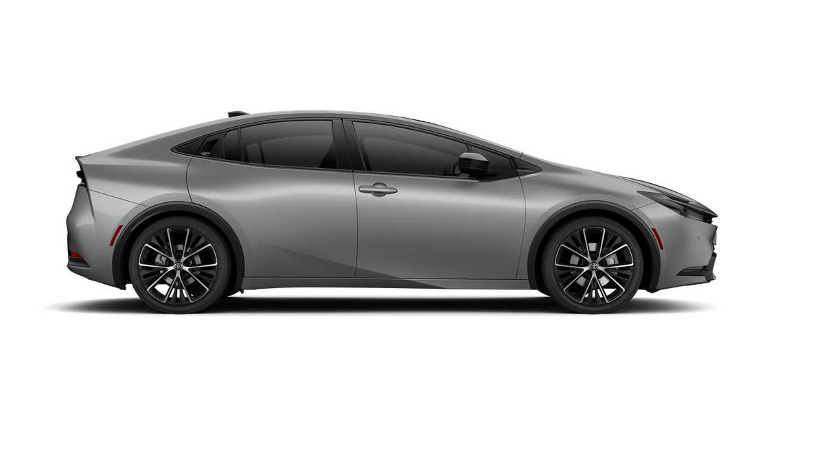 Thumbnail: 2025 Toyota Prius - 12