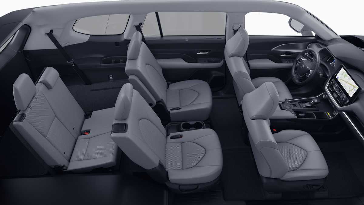 Thumbnail: 2025 Toyota Grand Highlander - 22