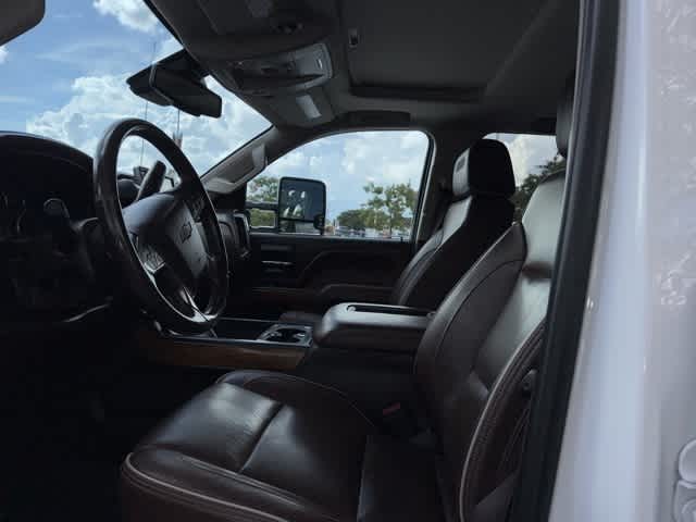 Thumbnail: 2017 Chevrolet Silverado 2500 - 5