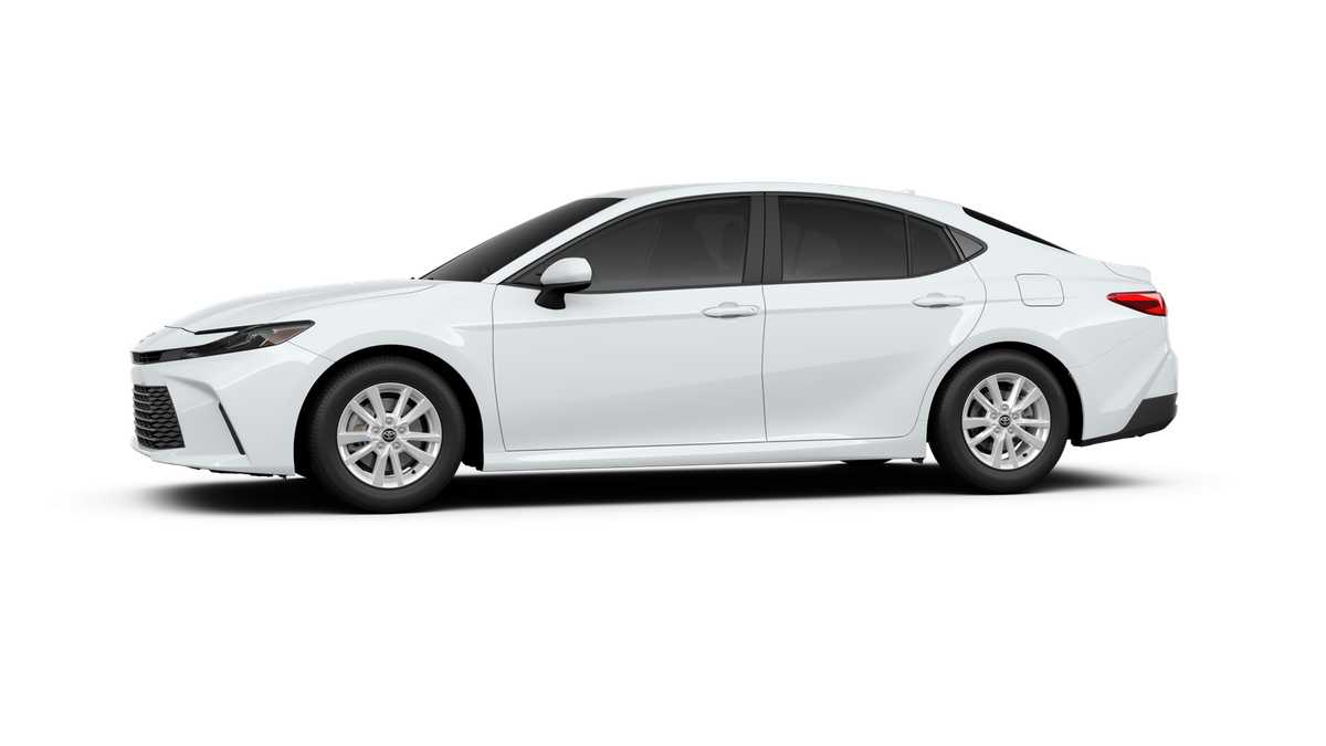 Thumbnail: 2025 Toyota Camry - 3