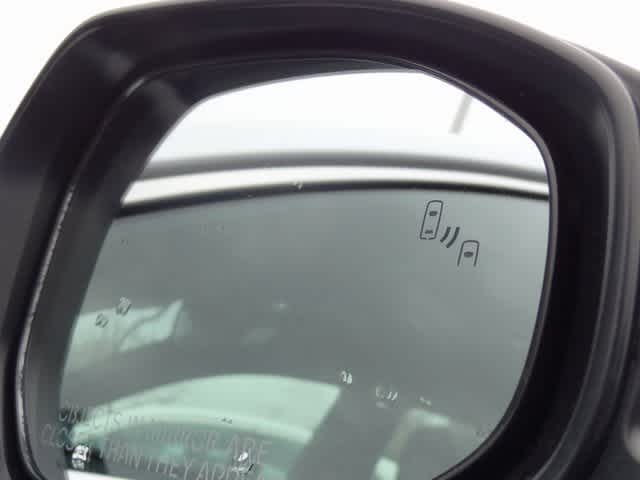 Thumbnail: 2025 Toyota Crown - 23