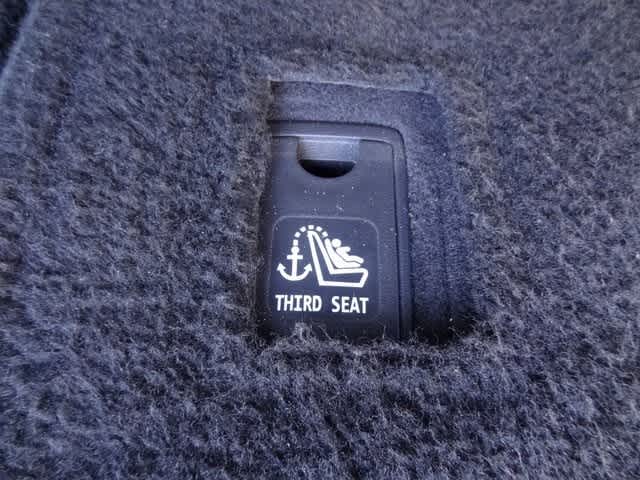 Thumbnail: 2023 Toyota Highlander - 22