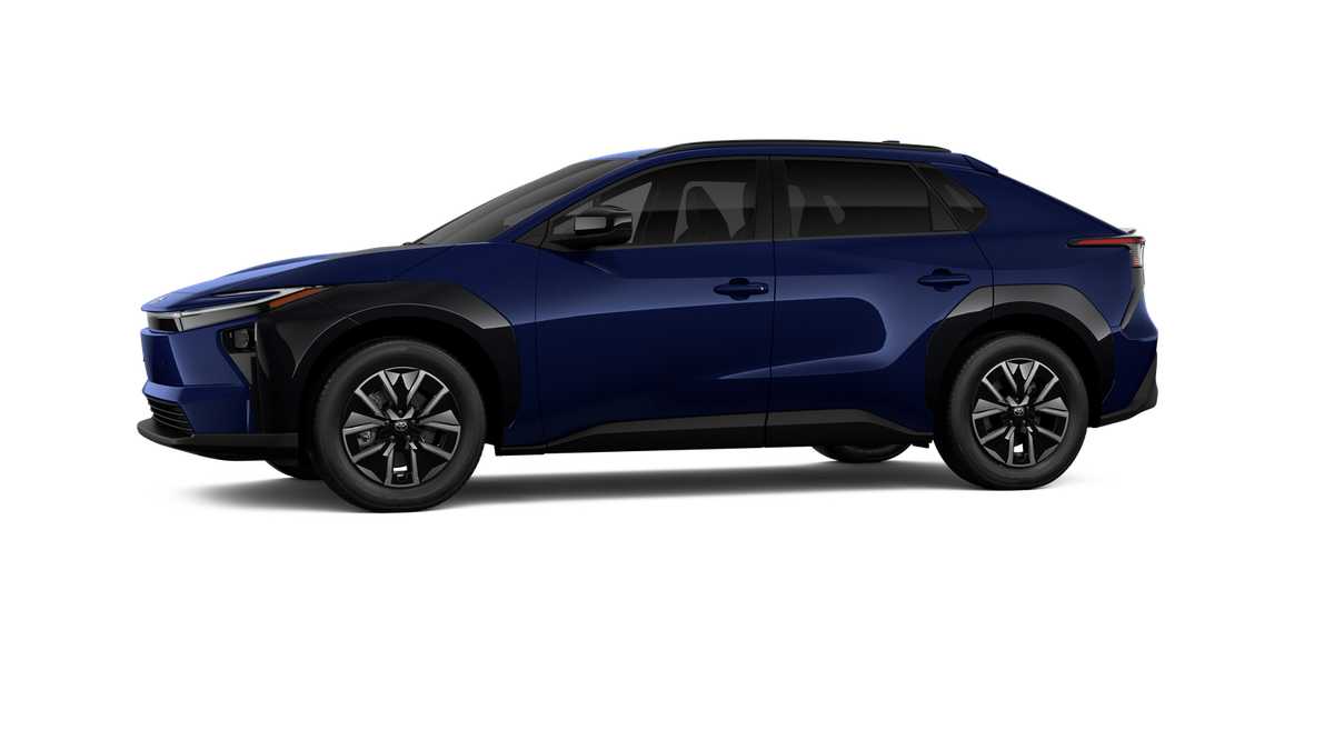 Thumbnail: 2026 Toyota bZ - 3