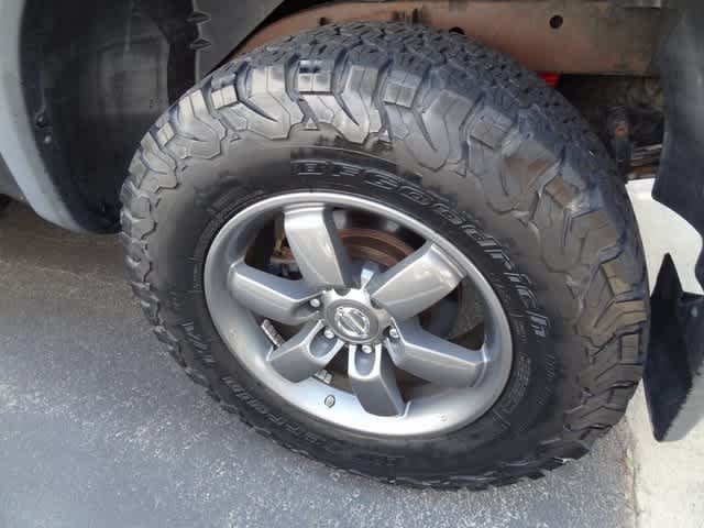 Thumbnail: 2014 Nissan Titan - 16