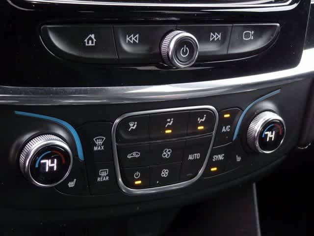 Thumbnail: 2023 Chevrolet Traverse - 30