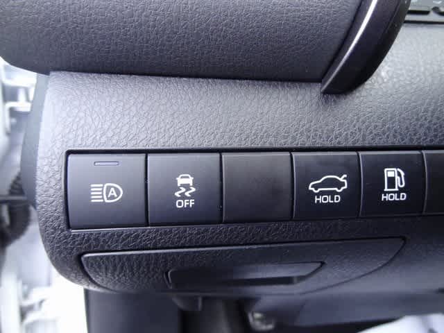 Thumbnail: 2023 Toyota Camry - 13