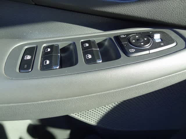 Thumbnail: 2023 Hyundai Sonata - 8