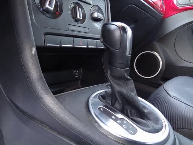 Thumbnail: 2012 Volkswagen Beetle - 13