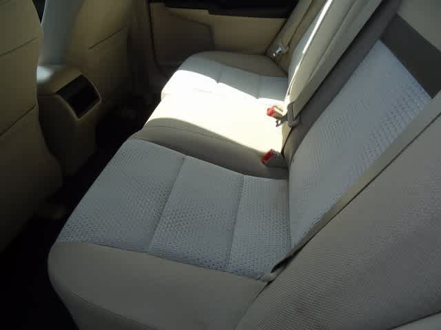 Thumbnail: 2012 Toyota Camry - 15