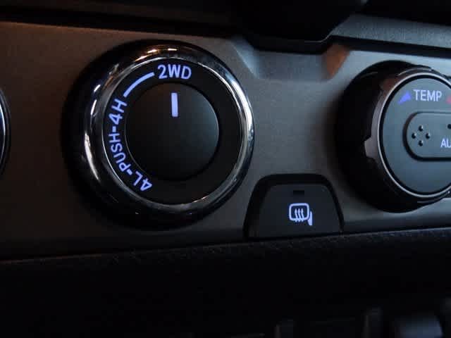 Thumbnail: 2023 Toyota Tacoma - 23