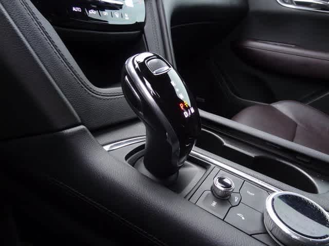 Thumbnail: 2021 Cadillac XT6 - 38