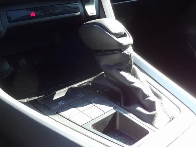 Thumbnail: 2025 Toyota RAV4 - 18