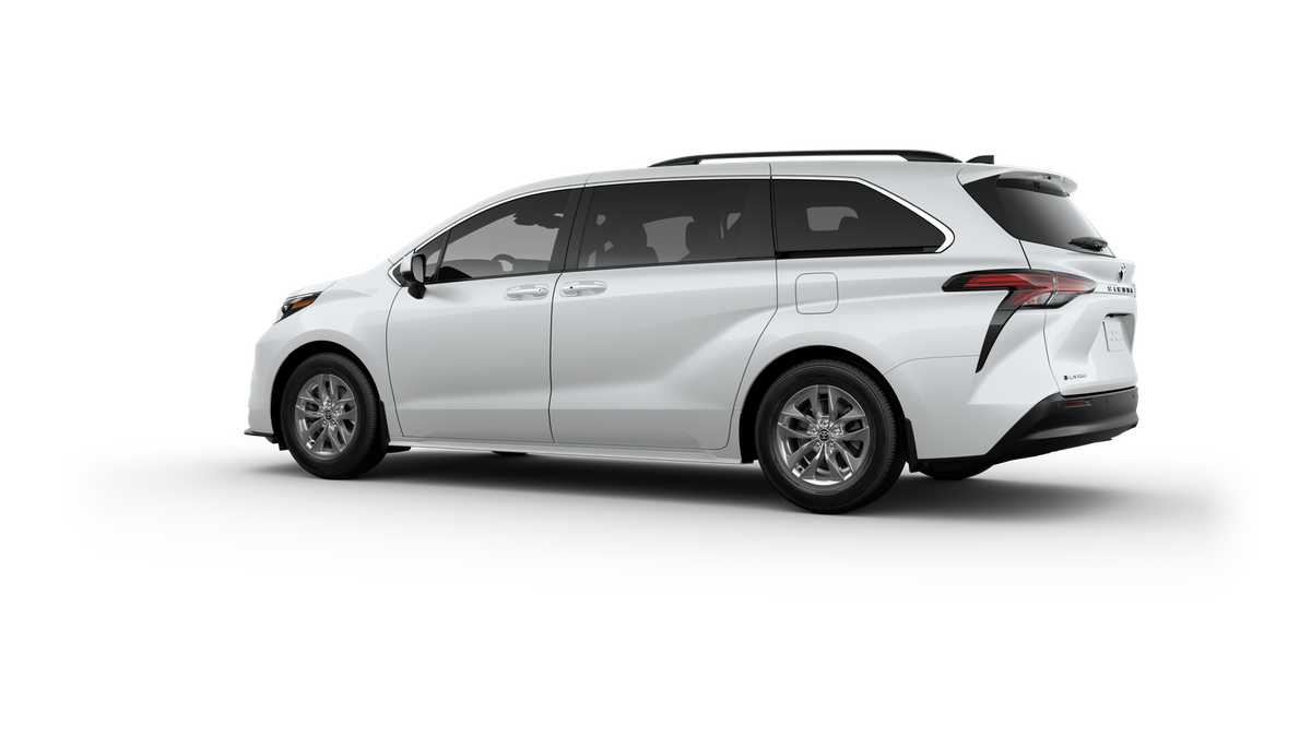 Thumbnail: 2025 Toyota Sienna - 5