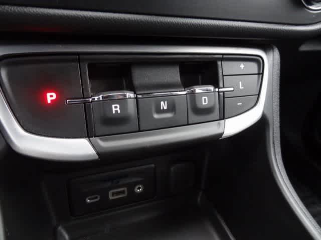 Thumbnail: 2023 GMC Terrain - 35