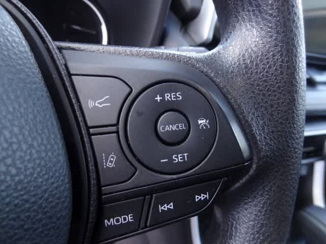 Thumbnail: 2023 Toyota RAV4 - 10