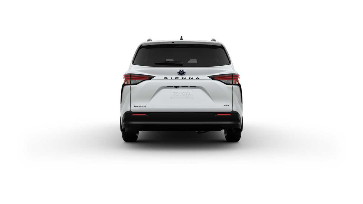 Thumbnail: 2025 Toyota Sienna - 8
