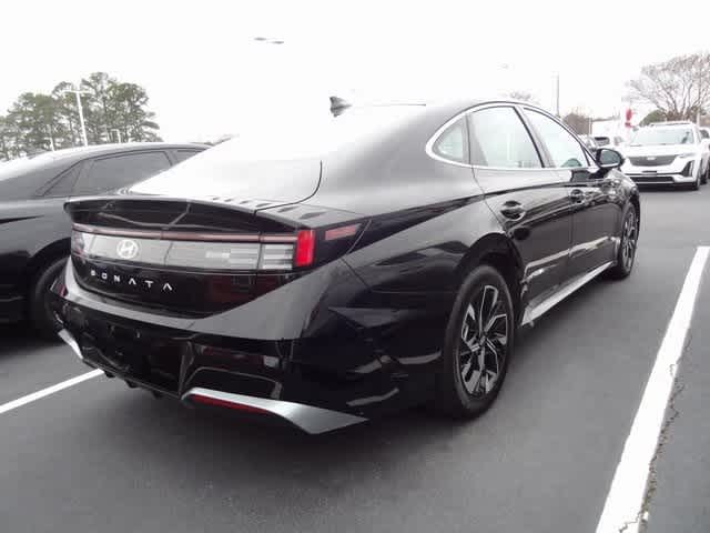 Thumbnail: 2024 Hyundai Sonata - 4