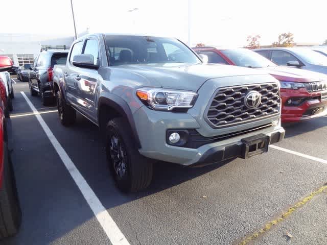 Thumbnail: 2023 Toyota Tacoma - 3