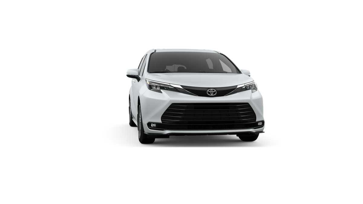 Thumbnail: 2026 Toyota Sienna - 16
