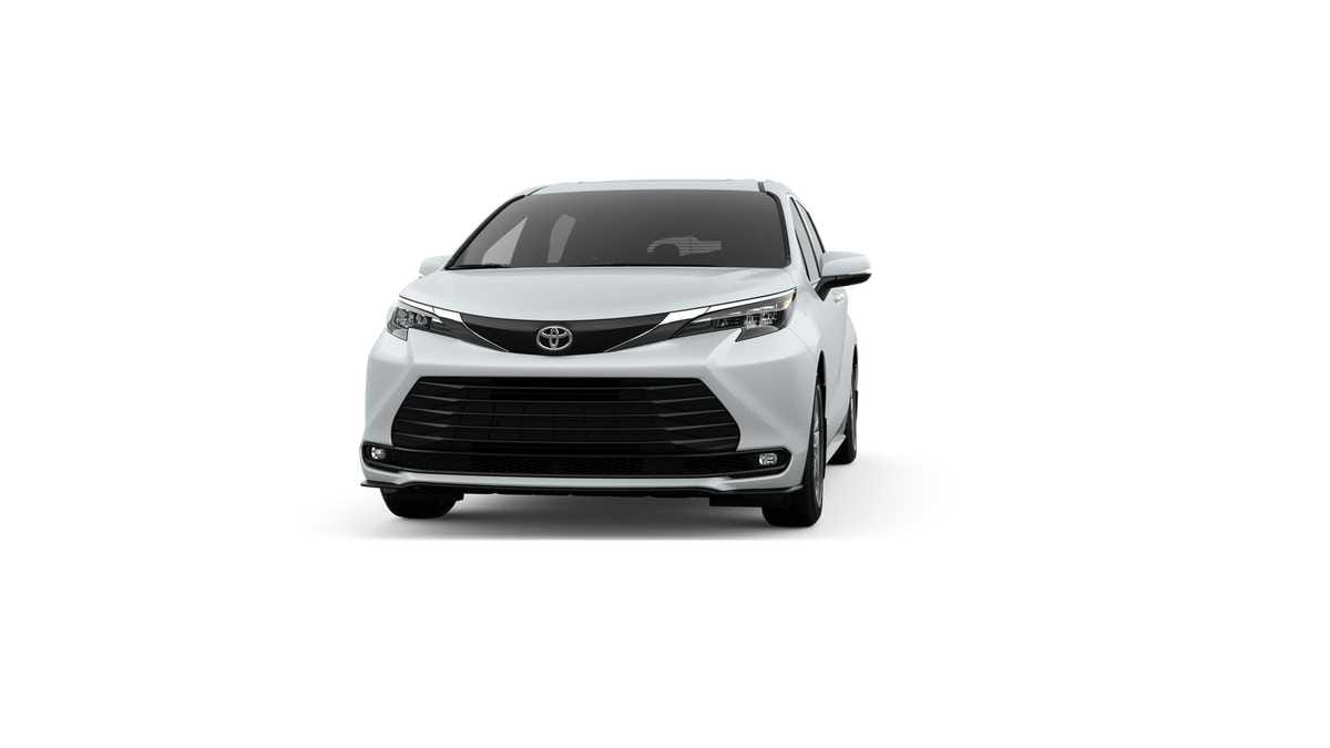 Thumbnail: 2026 Toyota Sienna - 18