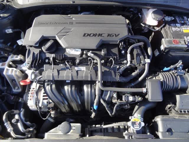 Thumbnail: 2023 Hyundai Elantra - 33