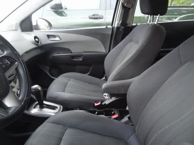 Thumbnail: 2014 Chevrolet Sonic - 5