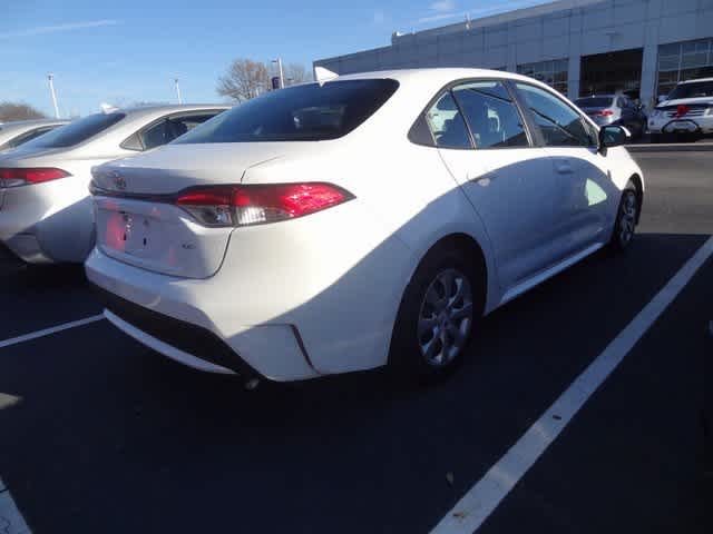 Thumbnail: 2021 Toyota Corolla - 4