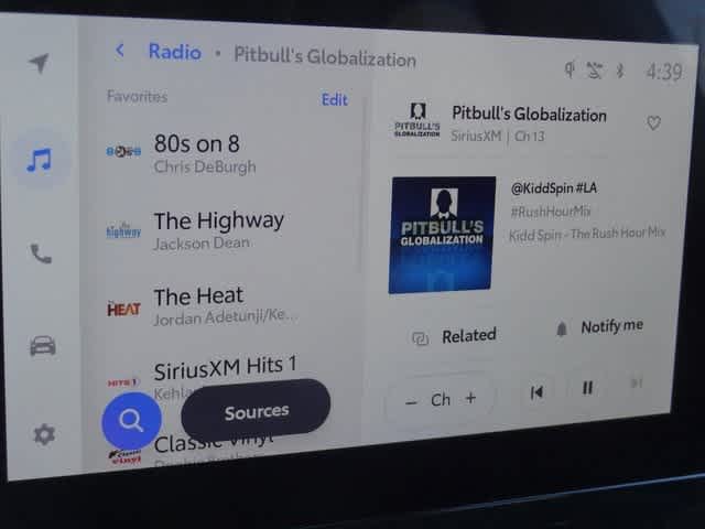 Thumbnail: 2025 Toyota Corolla Cross - 24