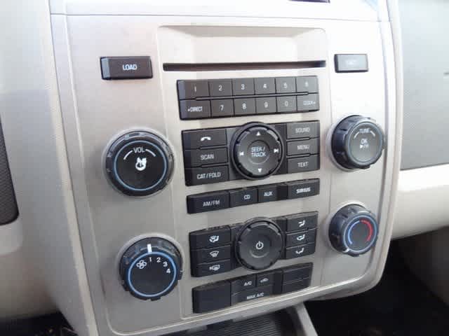 Thumbnail: 2012 Ford Escape - 8