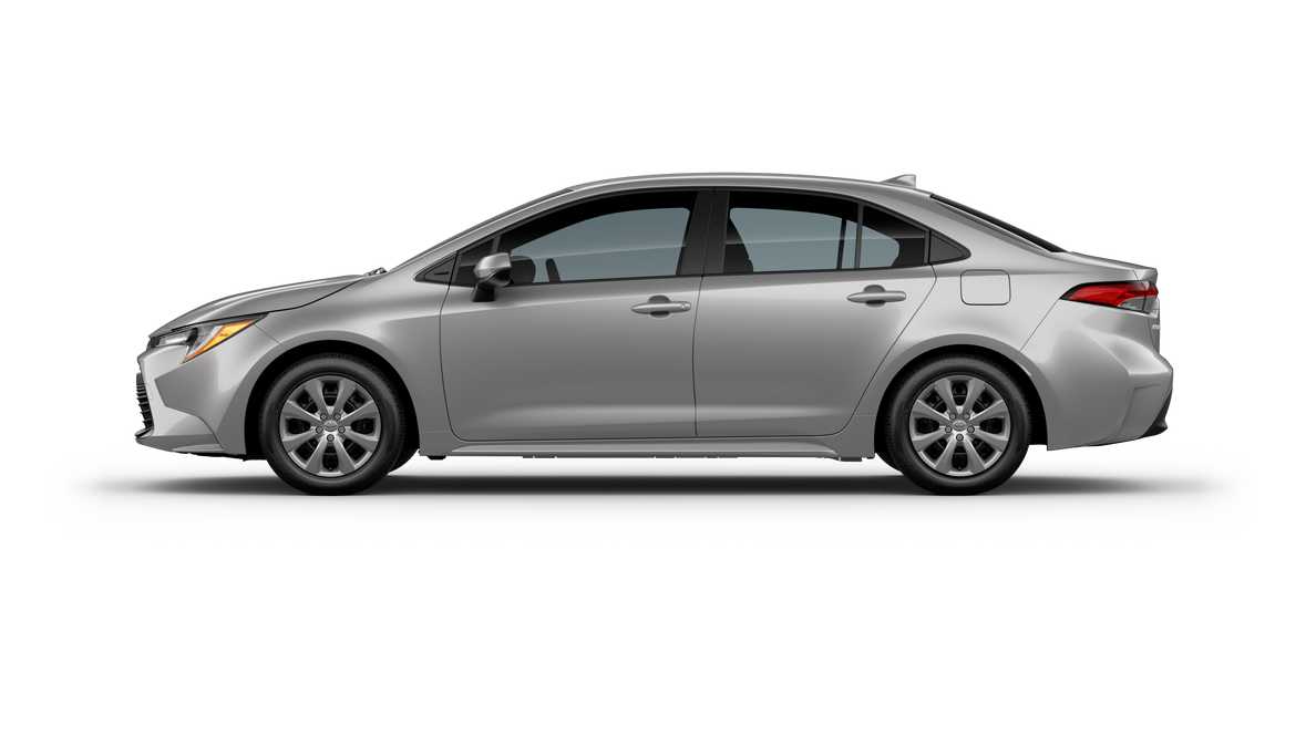 2025 Toyota Corolla LE 3