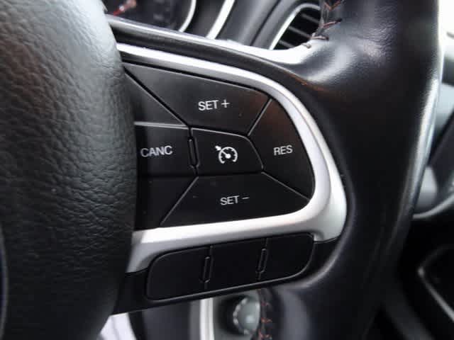 Thumbnail: 2021 Jeep Compass - 13