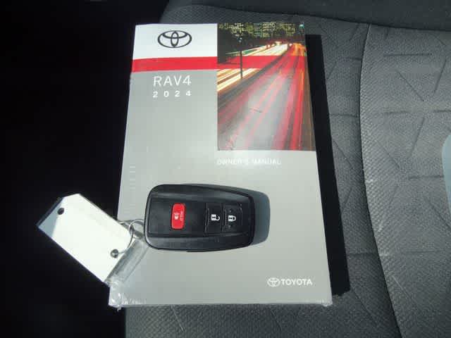 Thumbnail: 2024 Toyota RAV4 - 27