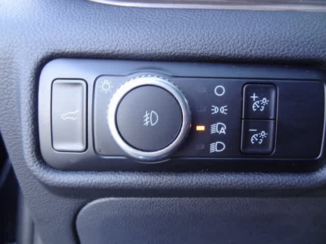 Thumbnail: 2023 Ford Explorer - 20