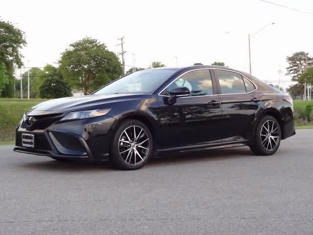 2022 Toyota Camry SE -
                  Chesapeake, VA