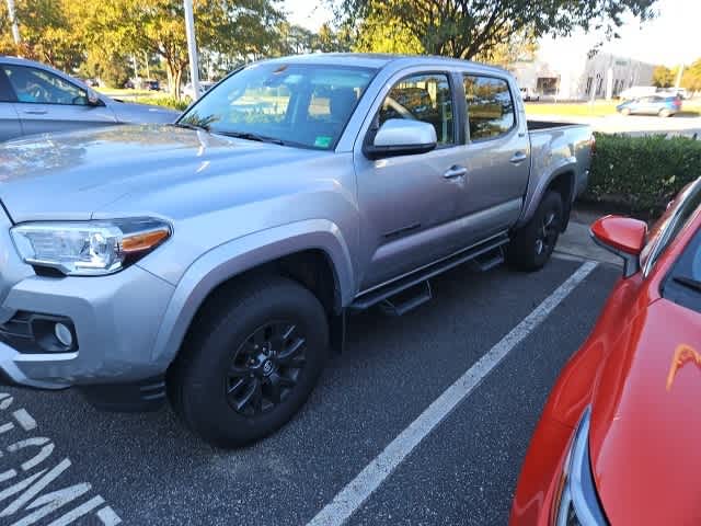 Thumbnail: 2022 Toyota Tacoma - 4