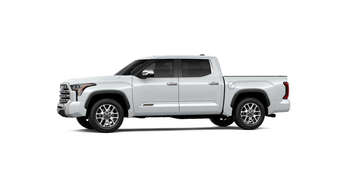 Thumbnail: 2025 Toyota Tundra - 3
