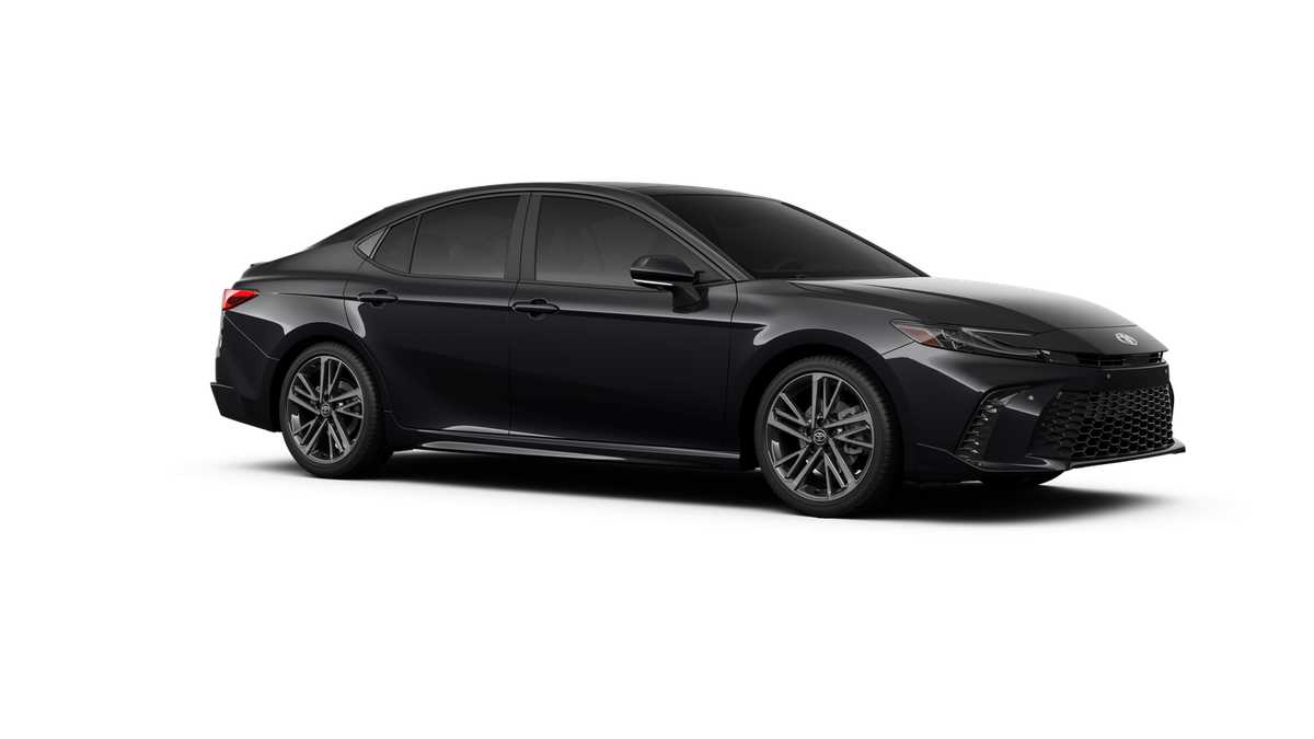 Thumbnail: 2025 Toyota Camry - 14