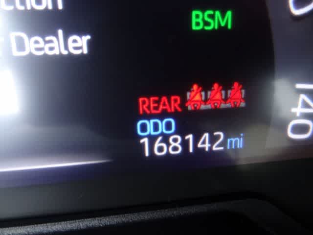 Thumbnail: 2021 Toyota RAV4 - 23