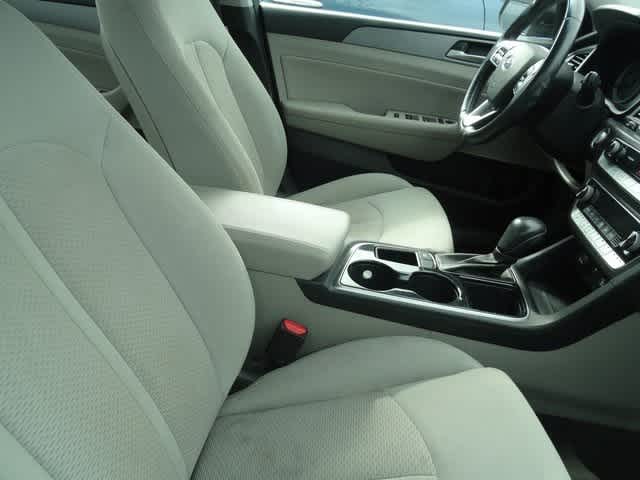 Thumbnail: 2019 Hyundai Sonata - 13