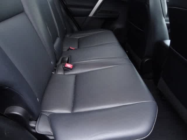 Thumbnail: 2014 Toyota RAV4 - 20